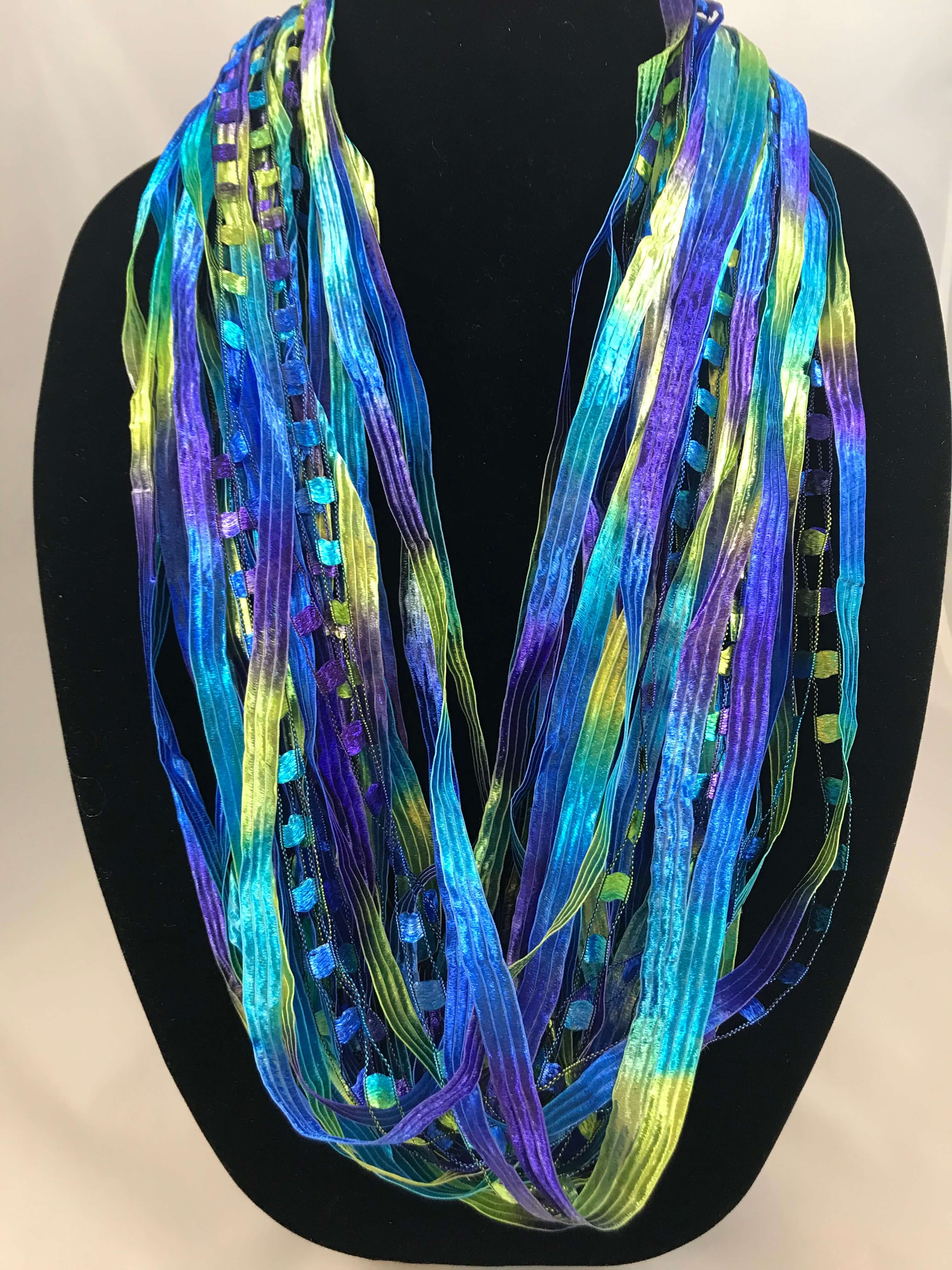 Peacock | Ribbon | Fiber Necklace